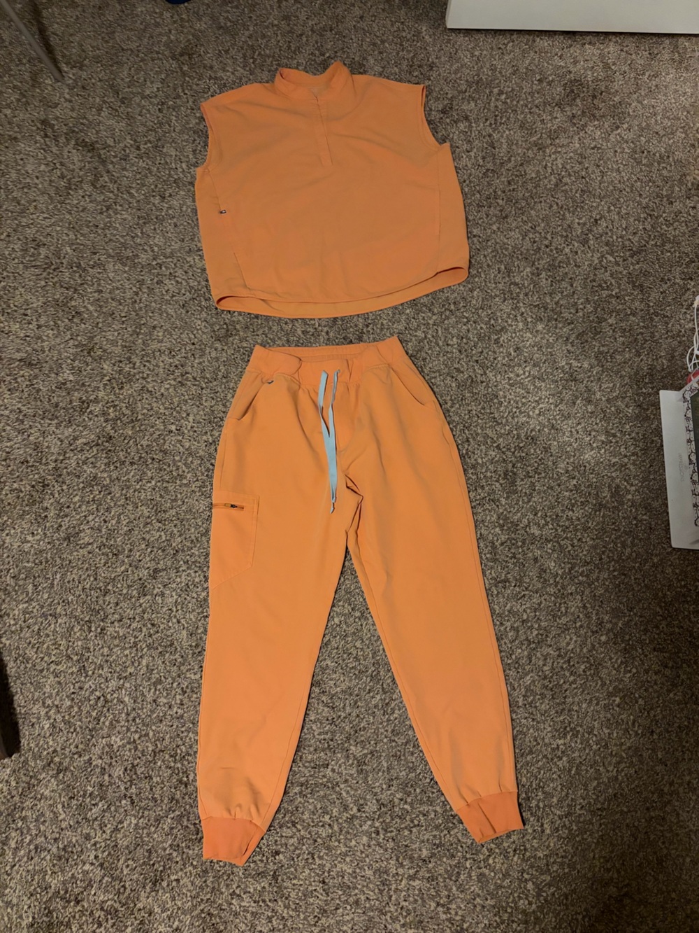 Figs scrubs set